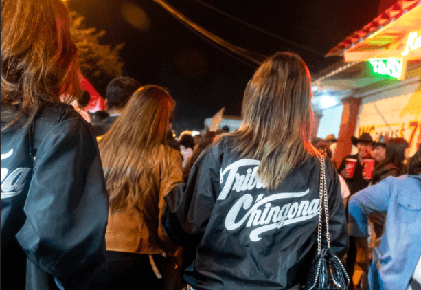 Únete a la tribu chingona en las Ferias de México con Cerveza Victoria.